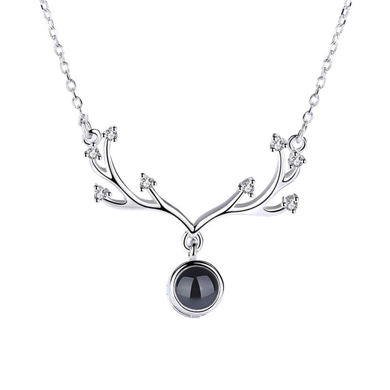 Collar de proyección en 100 idiomas con cuernos de ciervo y dije “Te amo”, cadena para clavícula, joyería de plata