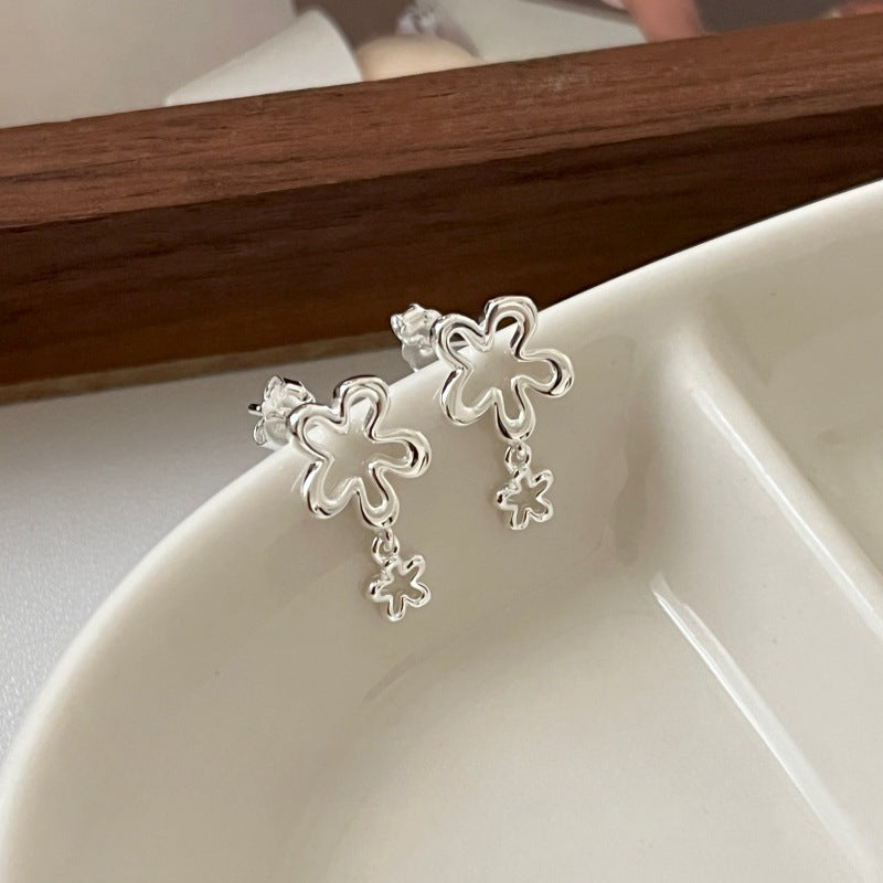 S925 Sterling Silver Simple Hollow Flower Earrings Fashionable Earrings