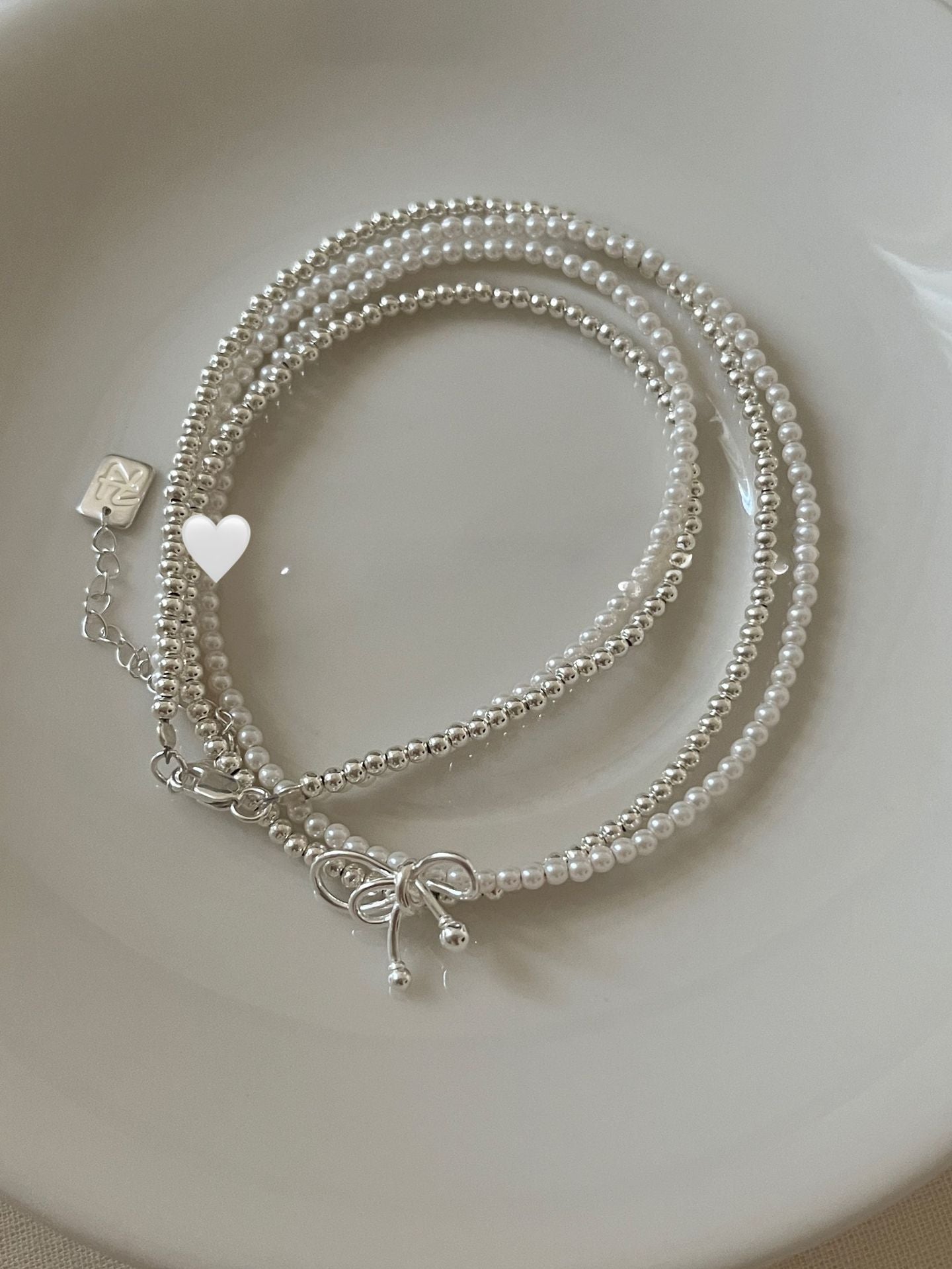 S925 Sterling Silver Bow Double Layered White Pearl Necklace Layered with High-end Collarbone Chain