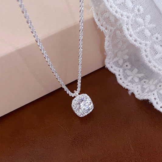 S925 Pure Silver Square Sparkling Zirconia Necklace Simple Square Sugar Collarbone Chain for Women