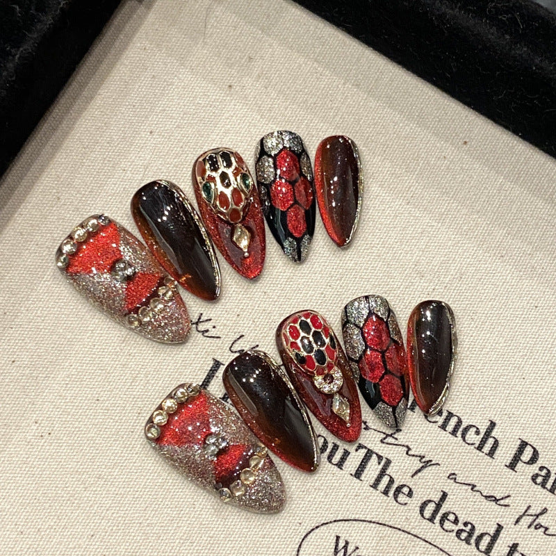 European and American Style Exaggerated Niche Abstract Heavy Industry Carved Handmade Nail Art