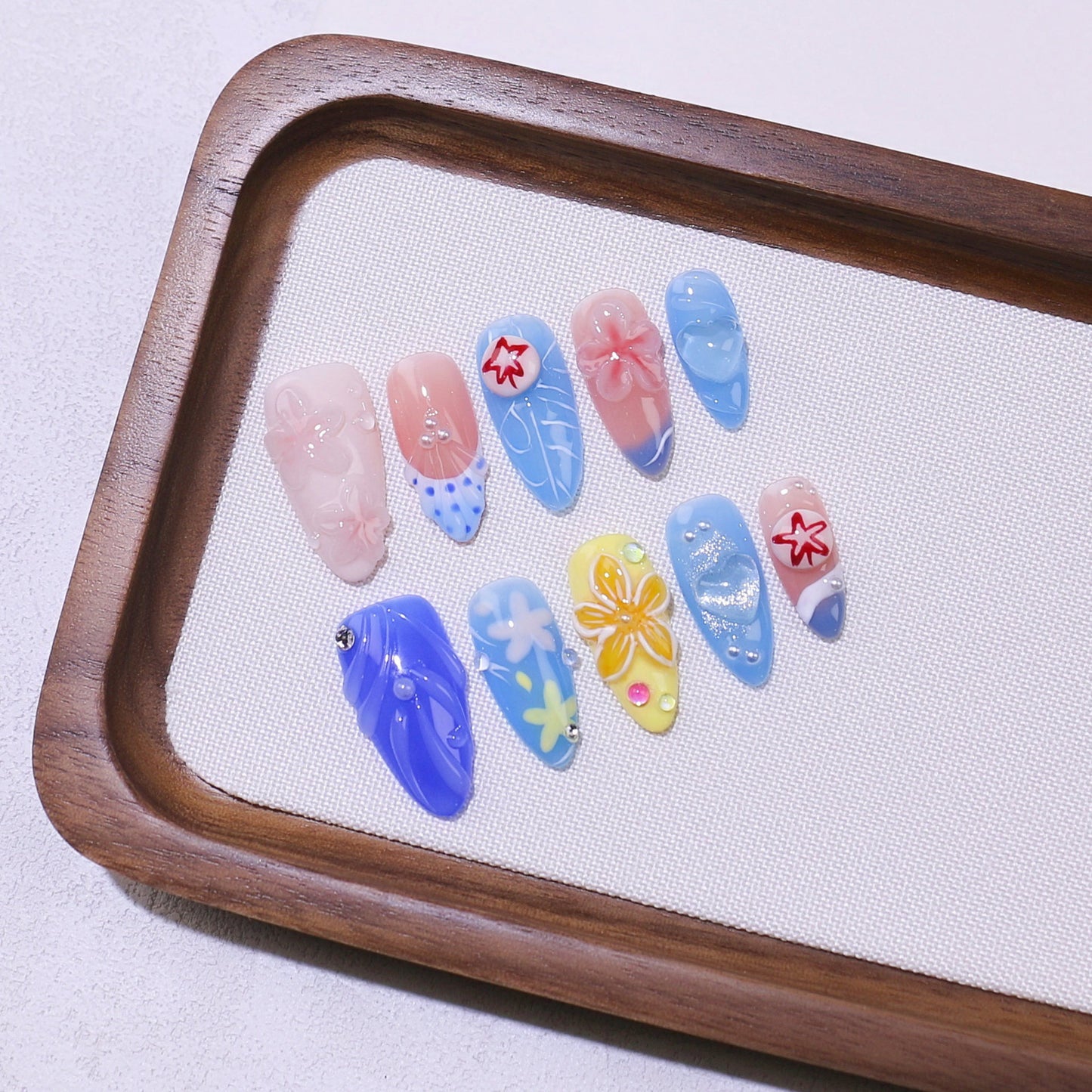 Handmade Medium To Long Almond Shell Gradient Three-dimensional Shell