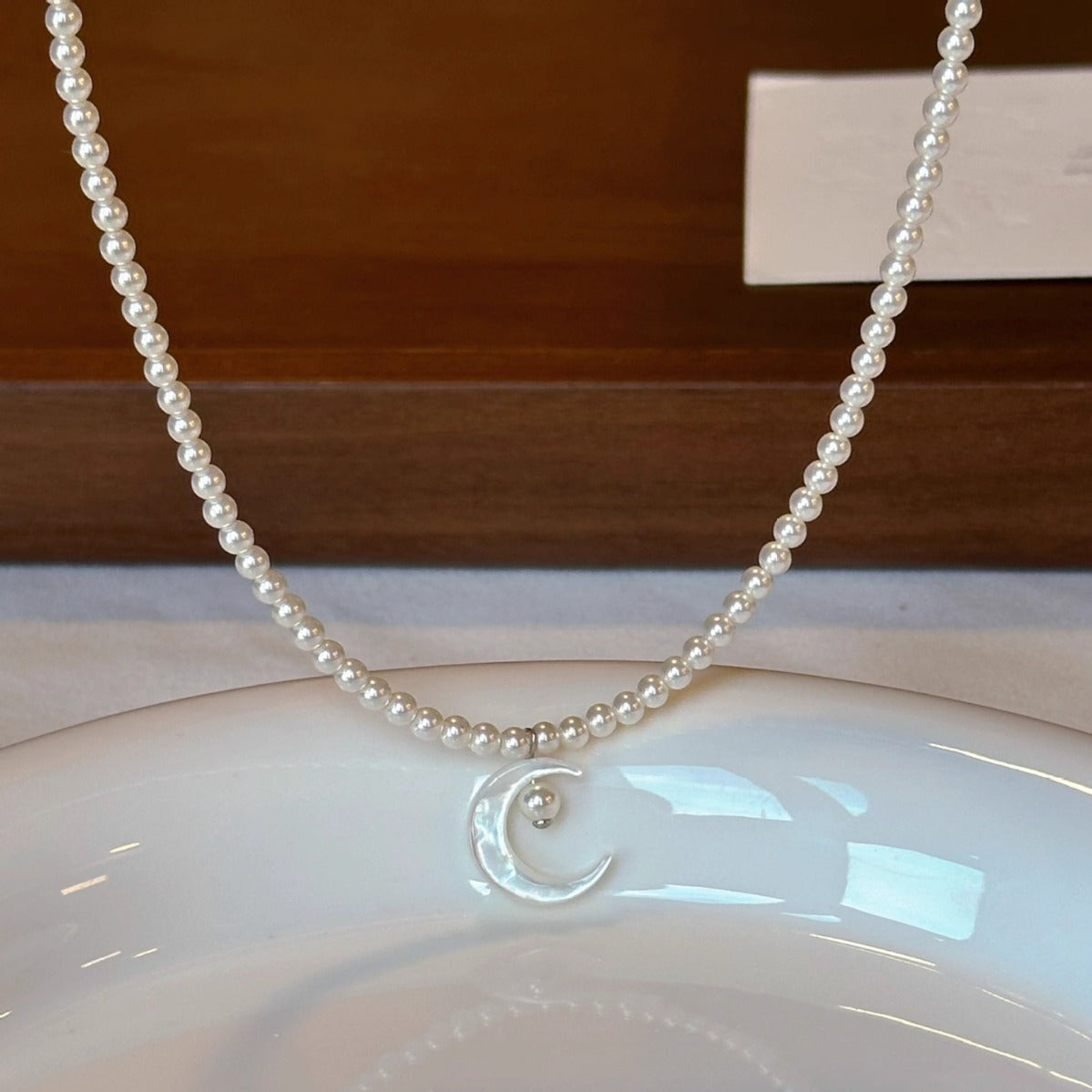 S925 Pure Silver Natural Freshwater Pearl Butterfly Shell Moon Necklace for Women