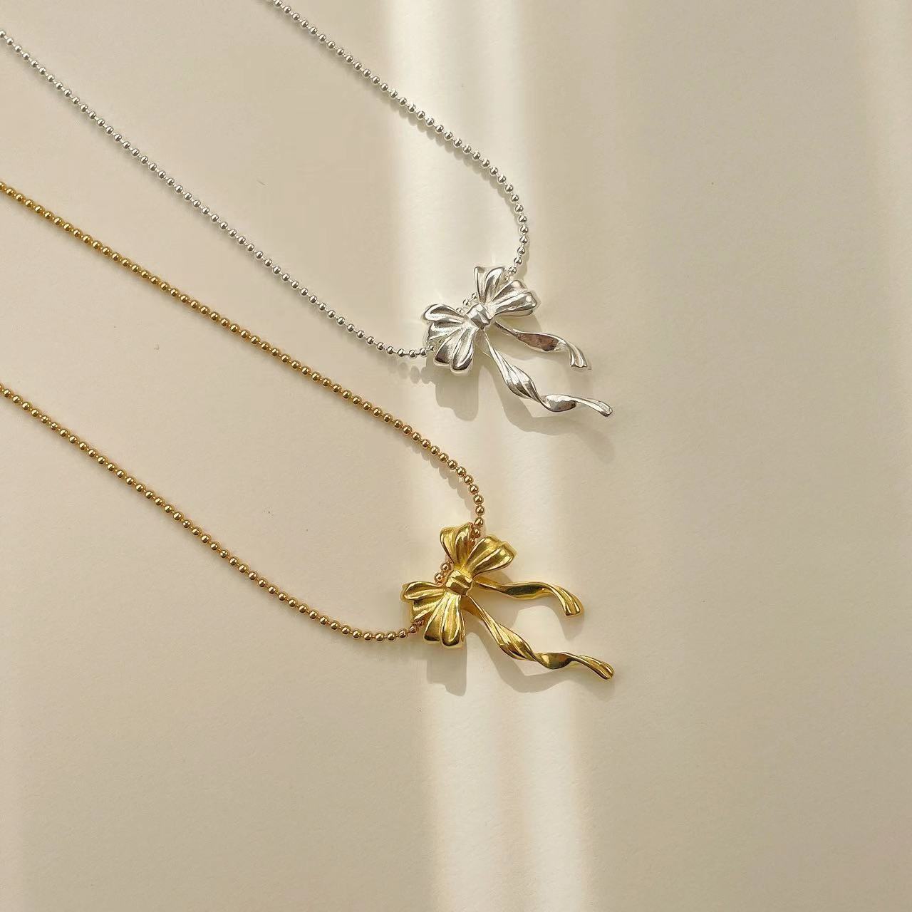 S925 Silver Geometric Ribbon Double Layered Bow Necklace Minimalist Round Bead Collarbone Chain