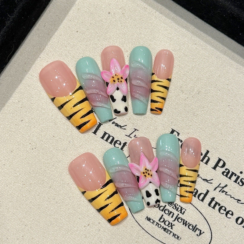 European and American Style Exaggerated Niche Abstract Heavy Industry Carved Handmade Nail Art