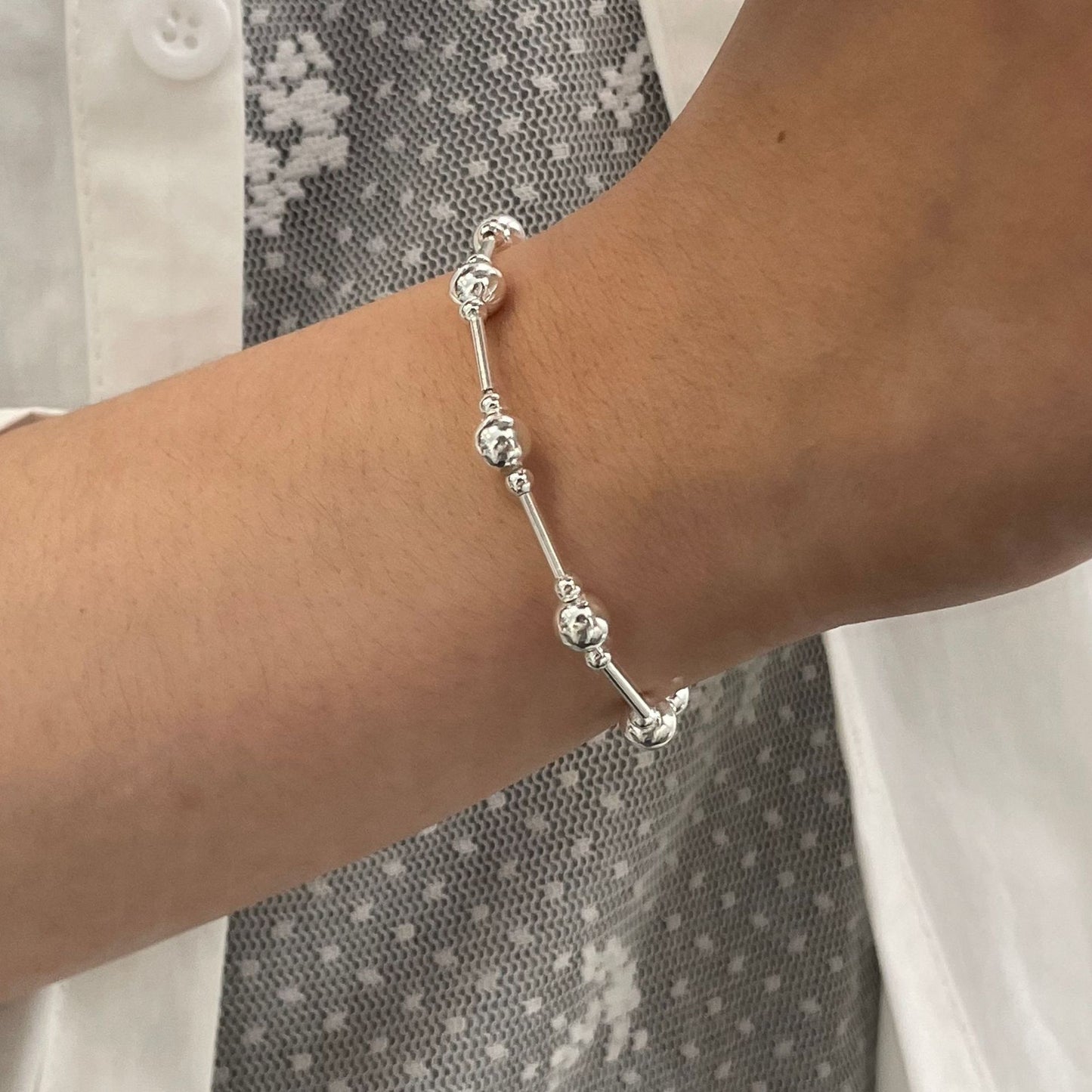 S925 Sterling Silver Round Bead Bracelet with Fine Lines and Elastic Bracelet