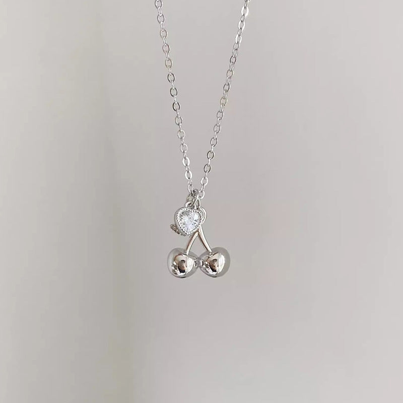 S925 Pure Silver Cherry Heart Necklace with Heart-shaped Sparkling Diamond Collarbone Chain