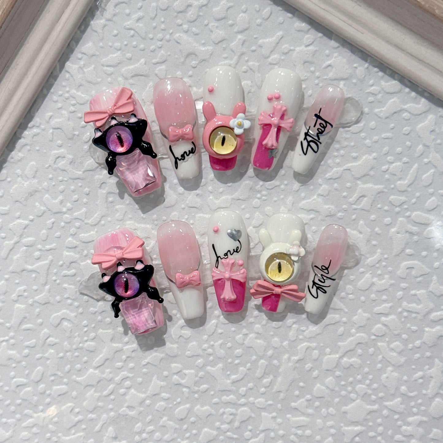 100% Handmade Wearable Nail Powder Tender Little Monster Kroos Heart Cross Detachable Fake Nail Nail Art Patch