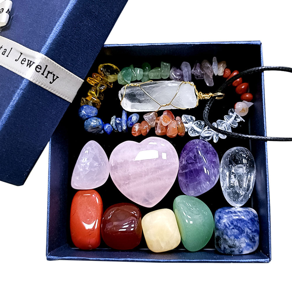 Colgante de cuarzo transparente con forma de corazón de cristal rosa natural y caja negra pulida para sanación Reiki (tamaño: aproximadamente 20 mm)