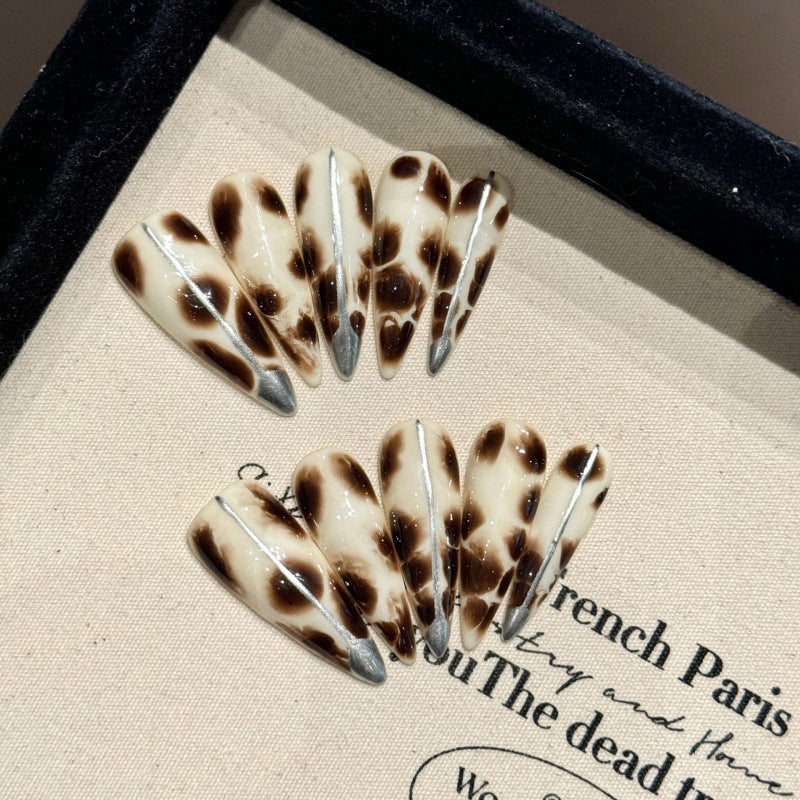 European and American Style Exaggerated Niche Abstract Heavy Industry Carved Handmade Nail Art