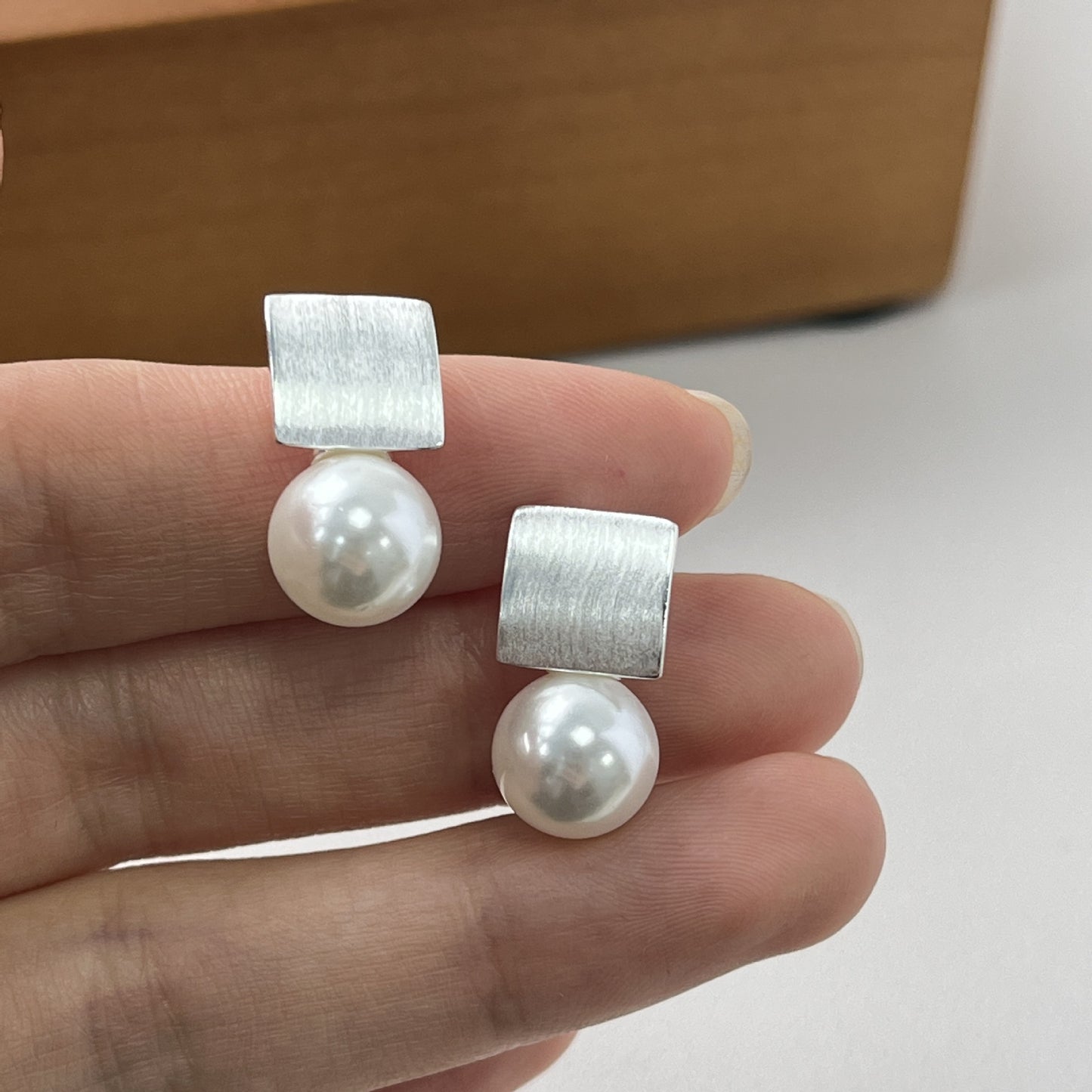 S925 Pure Silver Geometric Earrings French Retro Pearl Square Earrings