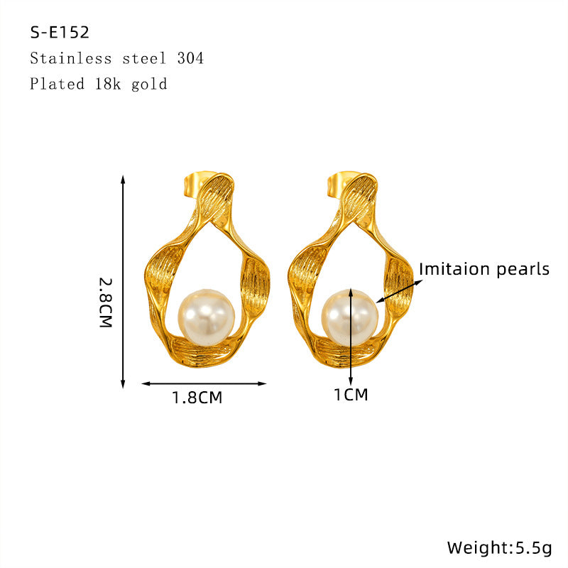 Pendientes de acero de titanio de estilo vintage, pendientes en forma de pétalo con baño de oro de 18 quilates y incrustaciones de perlas para mujer