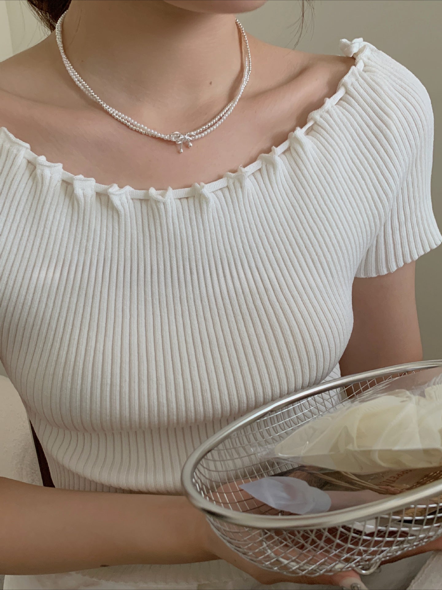 S925 Sterling Silver Bow Double Layered White Pearl Necklace Layered with High-end Collarbone Chain