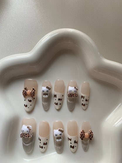 100% Handmade Nails Kitty Cat