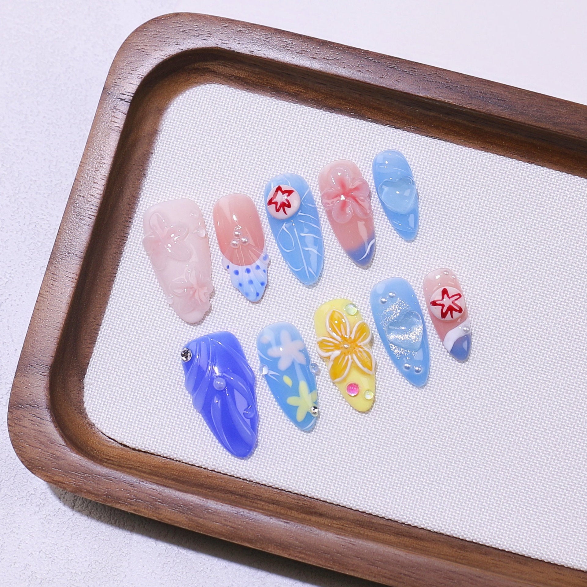Handmade Medium To Long Almond Shell Gradient Three-dimensional Shell