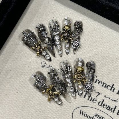 European and American Style Exaggerated Niche Abstract Heavy Industry Carved Handmade Nail Art