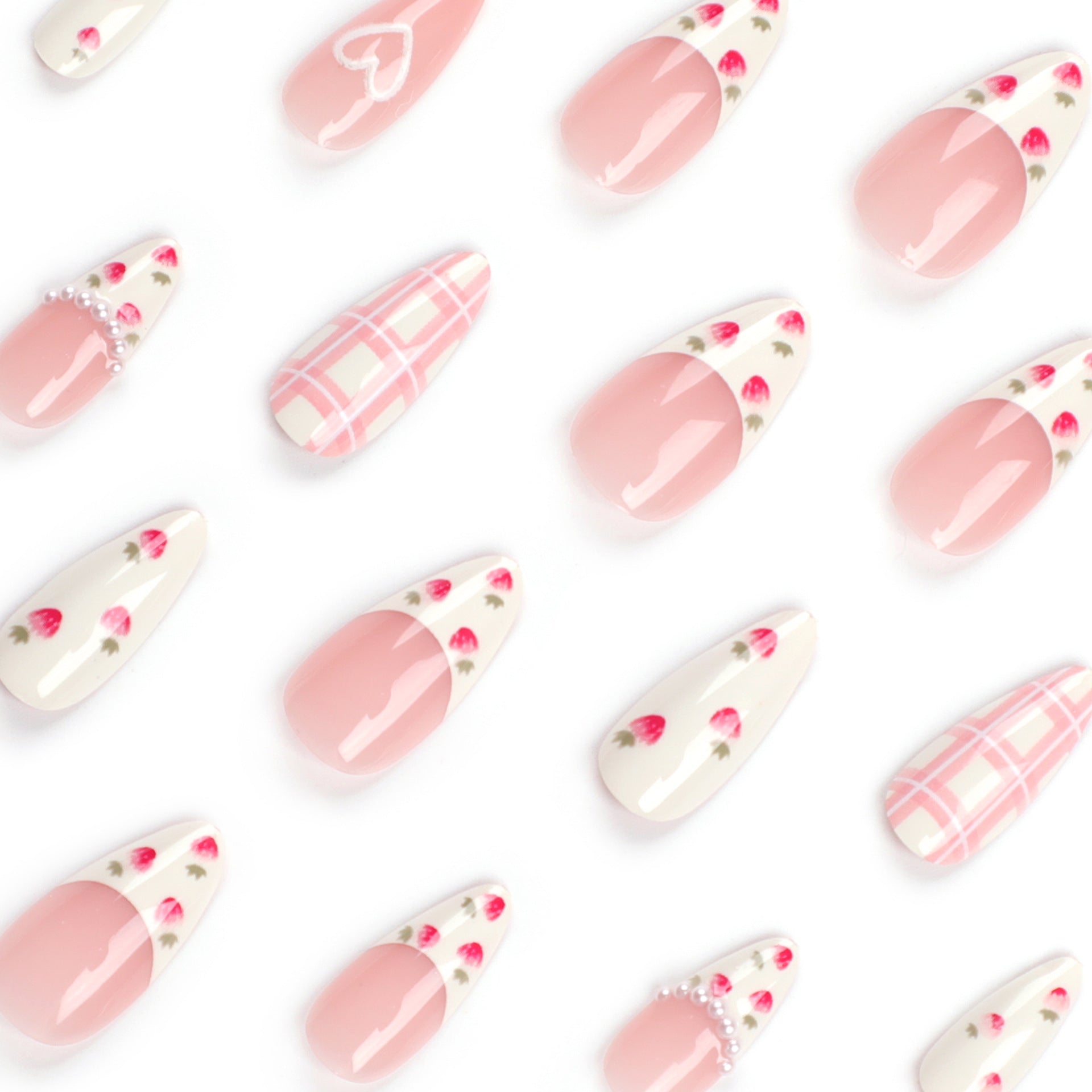 Gentle and Sweet Nail Flakes, Fake Nails, Love Strawberries, Wearing Nail Flakes