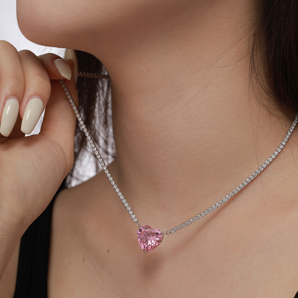 S925 Sterling Silver Necklace with A Heart-shaped Pendant Adorned with Diamonds