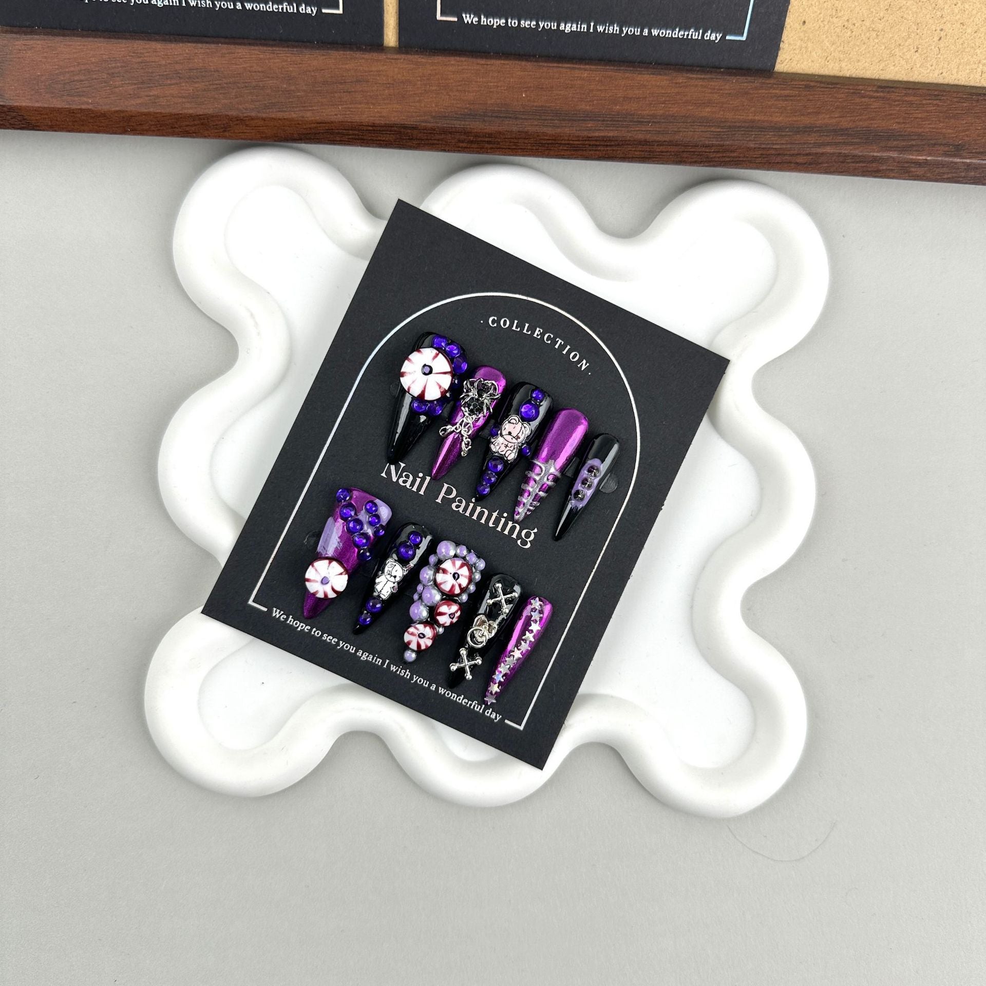 Halloween Style Flamboyant, Handmade Wearable Nail Patches with A High-end Feel, Pure Handmade Nail Art